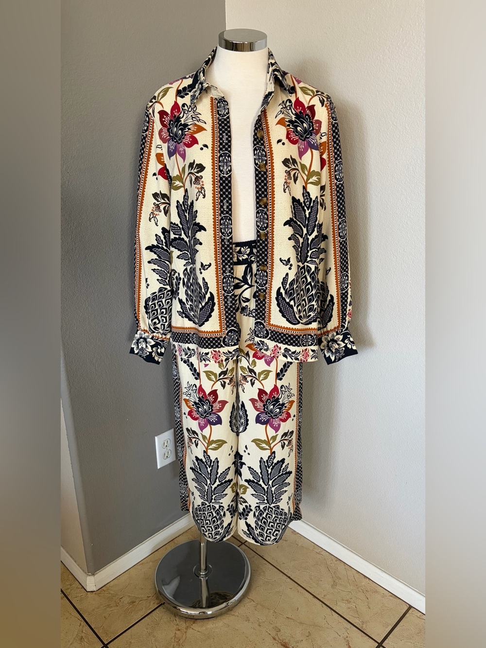 Rachel Zoe Cream Floral-Print top and Pants Set